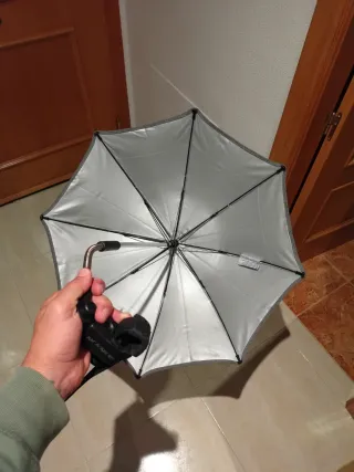 Sombrilla universal anti-rayos UVA para cochecito