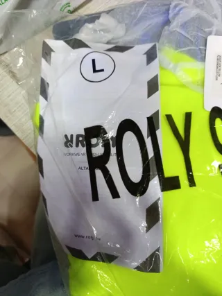 Ropa de trabajo. Polar y pantalón