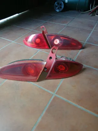 Despiece Seat León KM2 Rojo