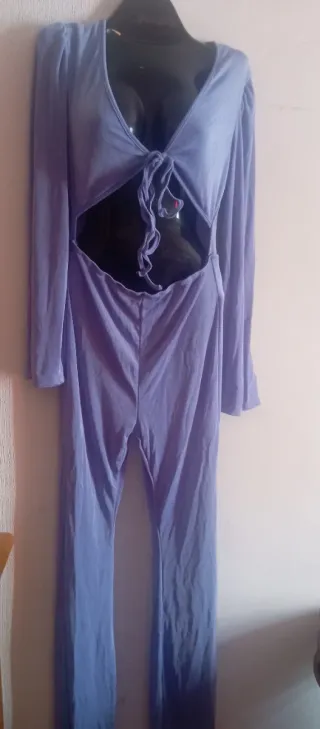 Mono lila cut-out lazo talla L