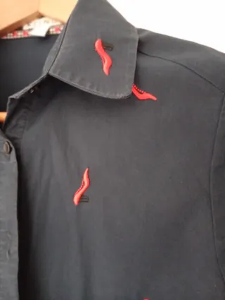 Camisa Kling azul bordada talla 2