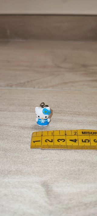 Ciondolo Hello Kitty azzurro vintage portachiavi
