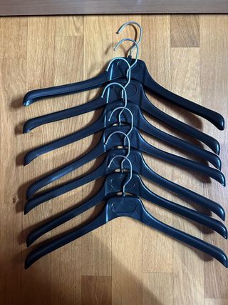 Lote 7 Perchas Negras