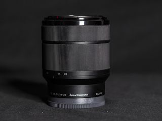 Sony SEL2870 28-70mm f/3.5-5.6