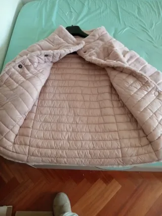 Abrigo pelo rosa, reversible. Talla 38/40
