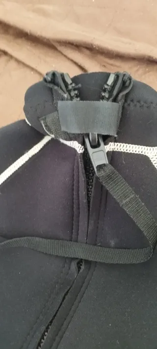 Traje de neopreno infantil