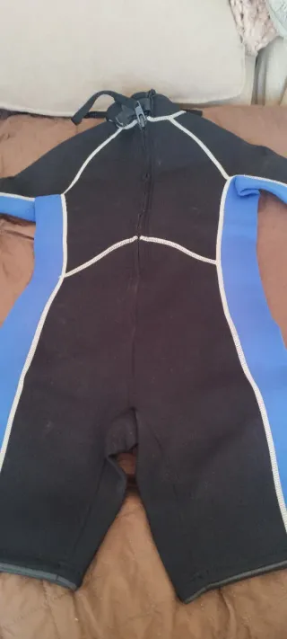 Traje de neopreno infantil