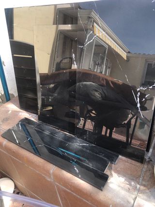 Porcelánico negro con vetas blancas