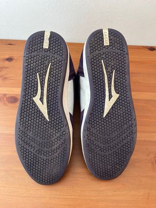 Zapatillas altas Lakai moradas y blancas