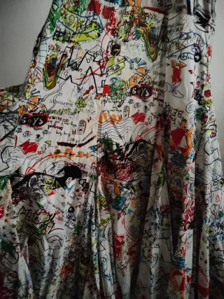 Vestido desigual multicolor, podría ser como S-M