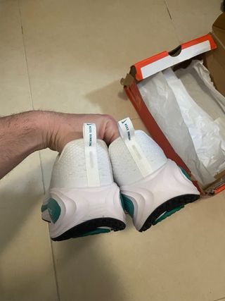 Nike Vomero Plus Talla 43