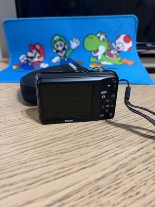 Cámara Nikon Coolpix 16.1 MP Zoom 5x