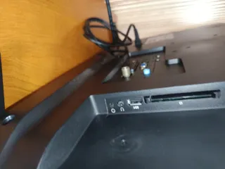 Televisión Philips Negra