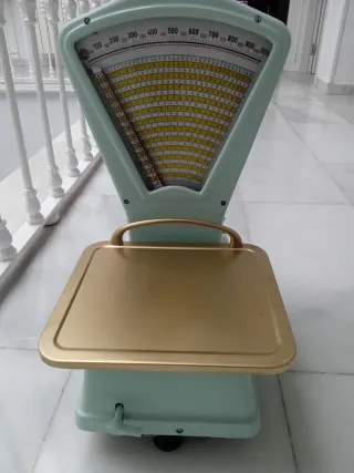 Balanza bascula antigua ultramarinos