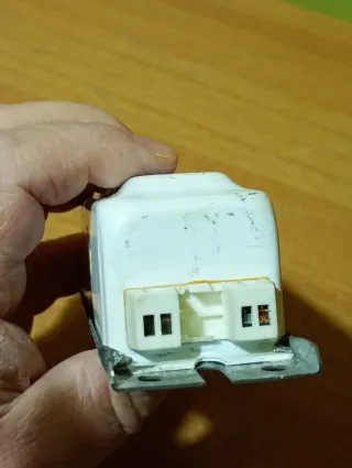 REATTORE PER LAMPADE AL NEON TYPE N/39 USATO