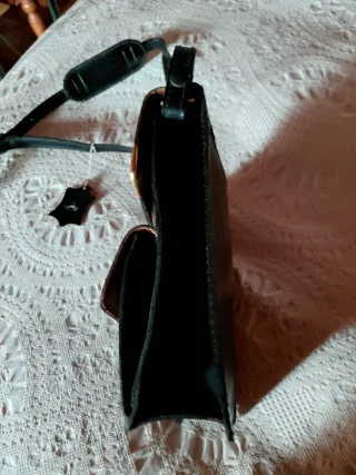 Bolso de piel auténtica negro