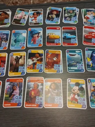 Cartas y pegatinas Disney Carrefour