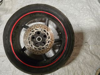 YAMAHA FZ1 (LLANTA TRASERA )