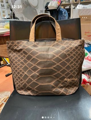 Buga Bags Borsa Marrone con Zip e Tasche