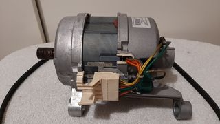Motor Lavadora Nidec WU126T55E02 AEG