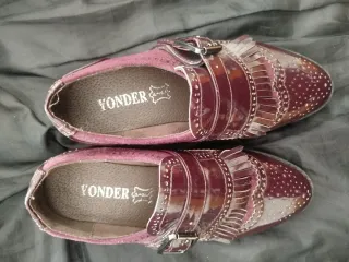 Zapatos Yonder Talla 36 Morado