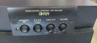 Subwoofer Yamaha Negro