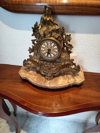 Reloj Bronce y Mármol Antiguo