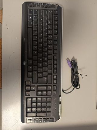 Fujitsu Esprimo E400 E85+ PC Escritorio completo.