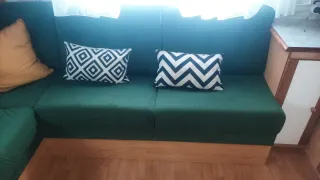 Sofá rinconera mobilhome 230x205x60. 85cm de alto