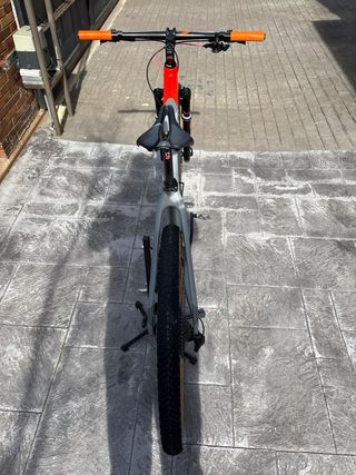 Bicicleta de Montaña Cube