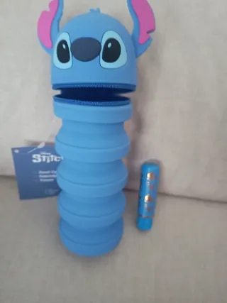 Monedero Stitch Disney y pintalabios mágico azul