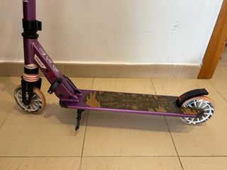 Patinete infantil morado Decathlon