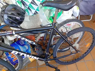 Bicicletas B-PRO y BTWIN para piezas