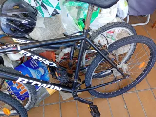 Bicicletas B-PRO y BTWIN para piezas