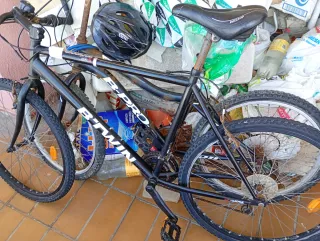 Bicicletas B-PRO y BTWIN para piezas