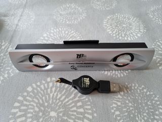 Altavoces USB Best Buy Plata