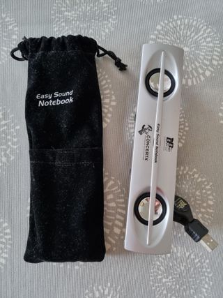 Altavoces USB Best Buy Plata