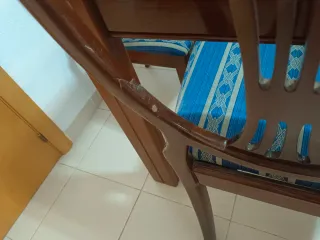 Mesa Comedor Cristal y 6 Sillas Madera