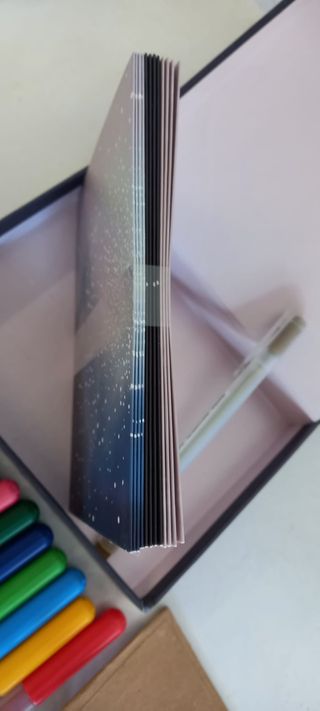 Lote Papelería: Bolígrafos, Notas Adhesivas