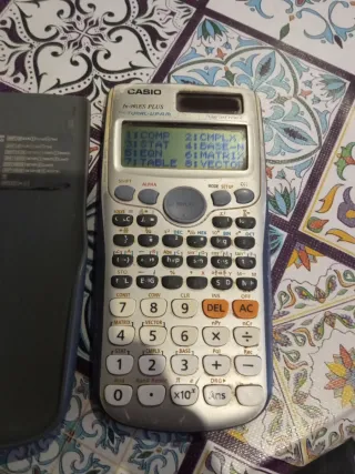 Calculadora Casio fx-991ES PLUS