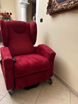 Poltrona relax elettrica reclinabile