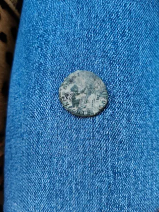 Moneda Antigua Graciano AE Mairoina