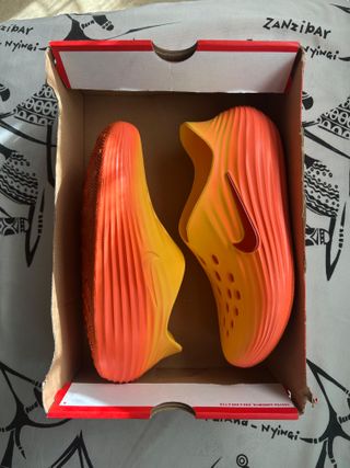 Nike ReactX Rejuven8 "Topaz Gold"