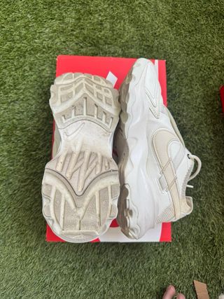 Nike TC 7900 Mujer Talla 39 Beige/Blanco