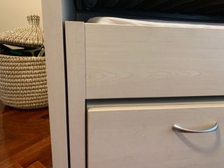 Práctica Cama nido en color natural.