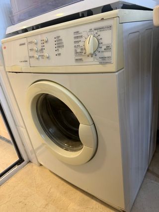 Lavadora AEG LAVAMAT W 850 ELECTRONIC