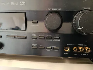 Receptor AV Yamaha RX-V596RDS