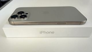 iPhone 16 Pro Max 512GB Natural Titanium