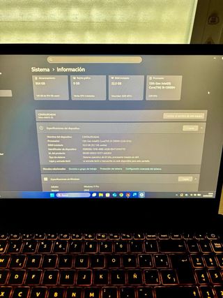 Portátil Gaming i9 13ª RTX 5050 32GB 1TB SSD 180Hz