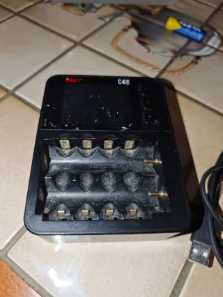 Caricabatterie ISDT C4Evo